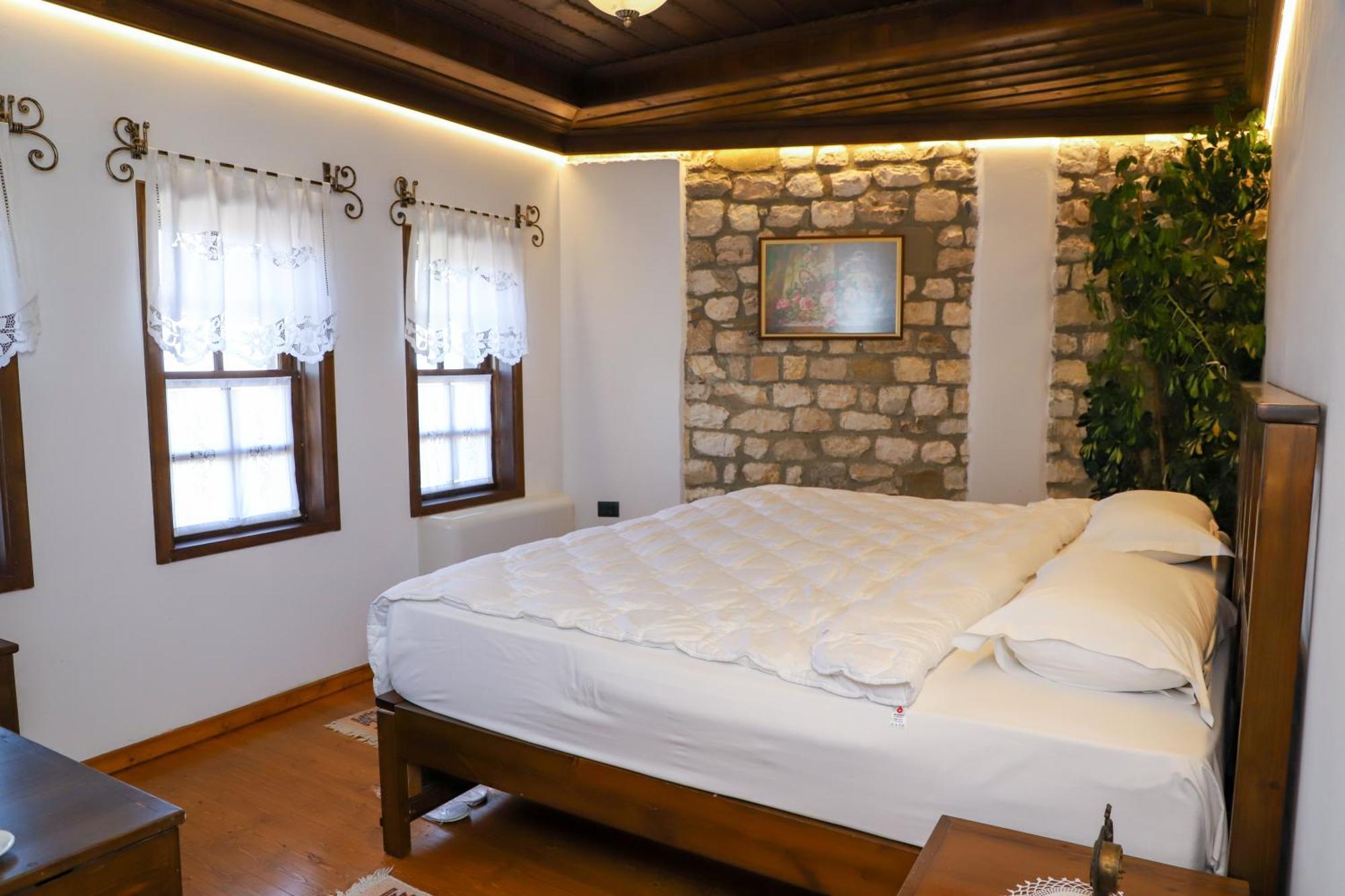 Villa Oda Tomori Berat Exteriör bild